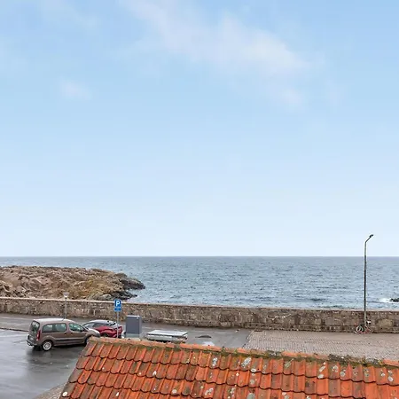 Stunning In With Kitchen