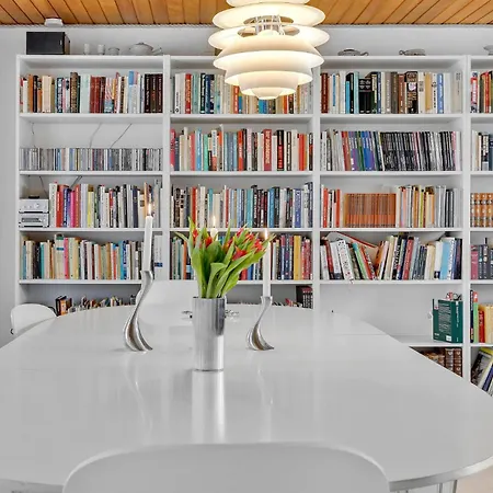 Stunning In With Kitchen *